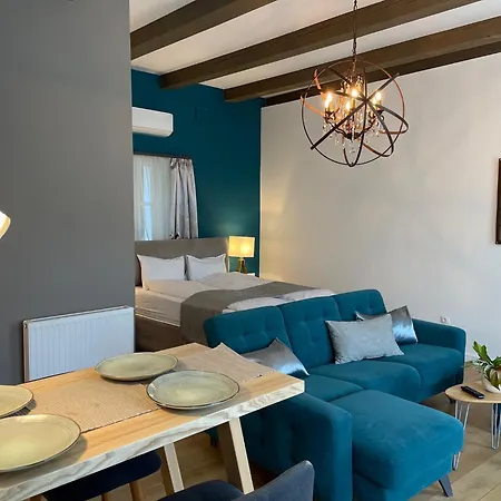 Frida Apartman, Exkluziv Varpanoramaval, A Belvaros Sziveben, Ingyenes Parkolassal Apartment