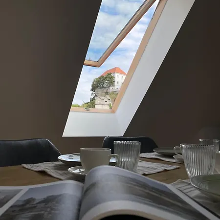 Appartement Frida Apartman, Exkluzív Várpanorámával, A Belváros Szívében, Ingyenes Parkolással *